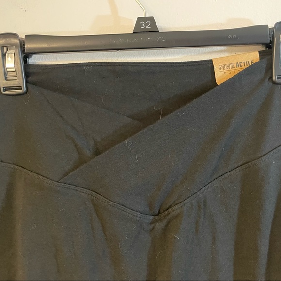 Pink by Victoria's Secret V-Shape Crossover Skort Skirt in Black w/ Pockets XL. - Picture 2 of 6